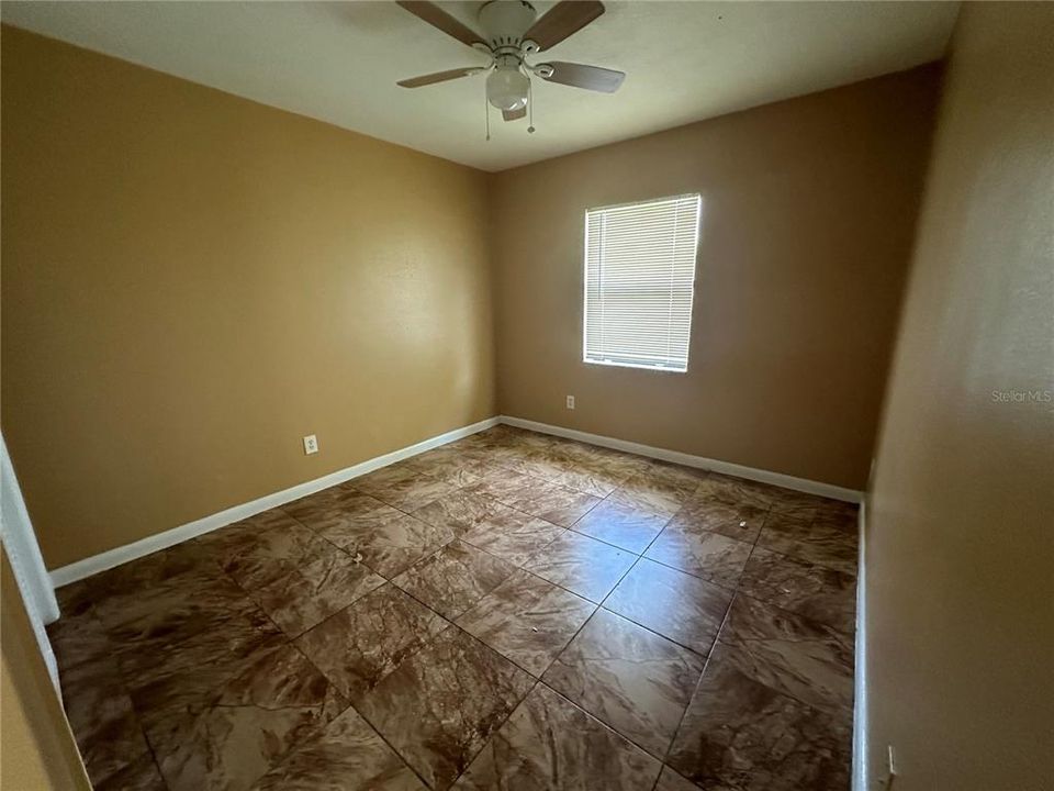 For Rent: $1,500 (3 beds, 2 baths, 1398 Square Feet)