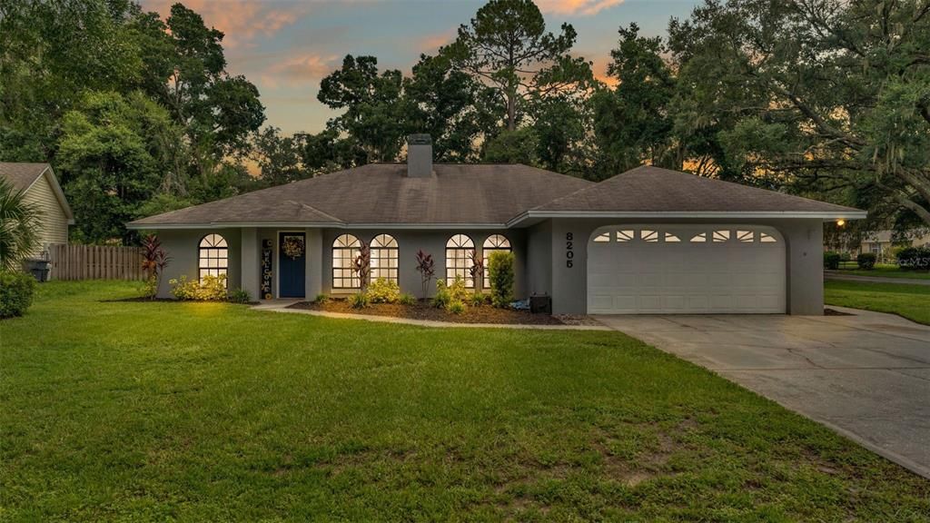 Active With Contract: $389,000 (3 beds, 2 baths, 1893 Square Feet)