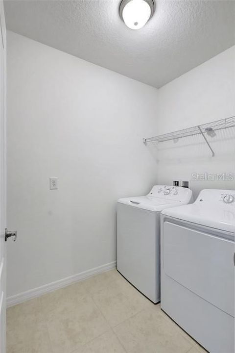 Laundry room/2nd Floor