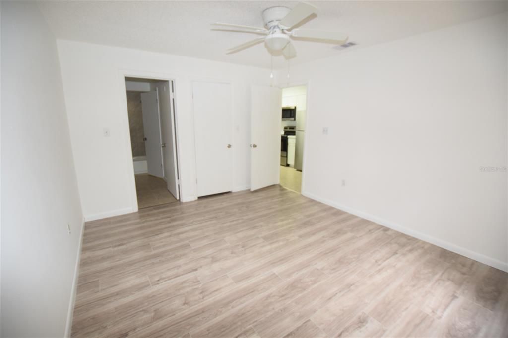 For Rent: $1,695 (3 beds, 2 baths, 1322 Square Feet)