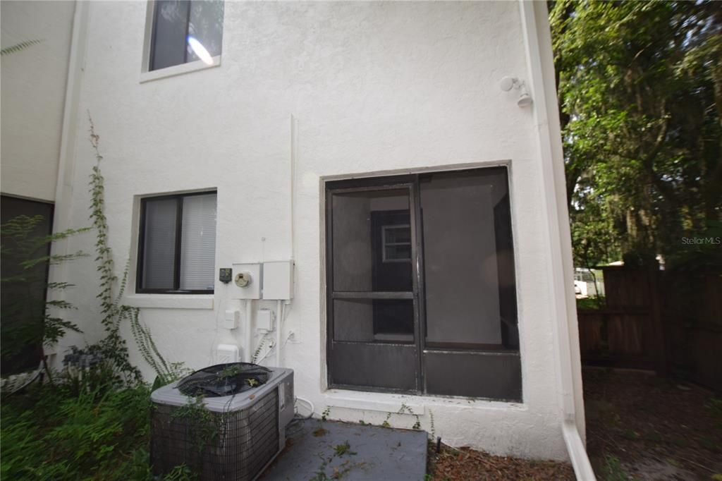 For Rent: $1,695 (3 beds, 2 baths, 1322 Square Feet)