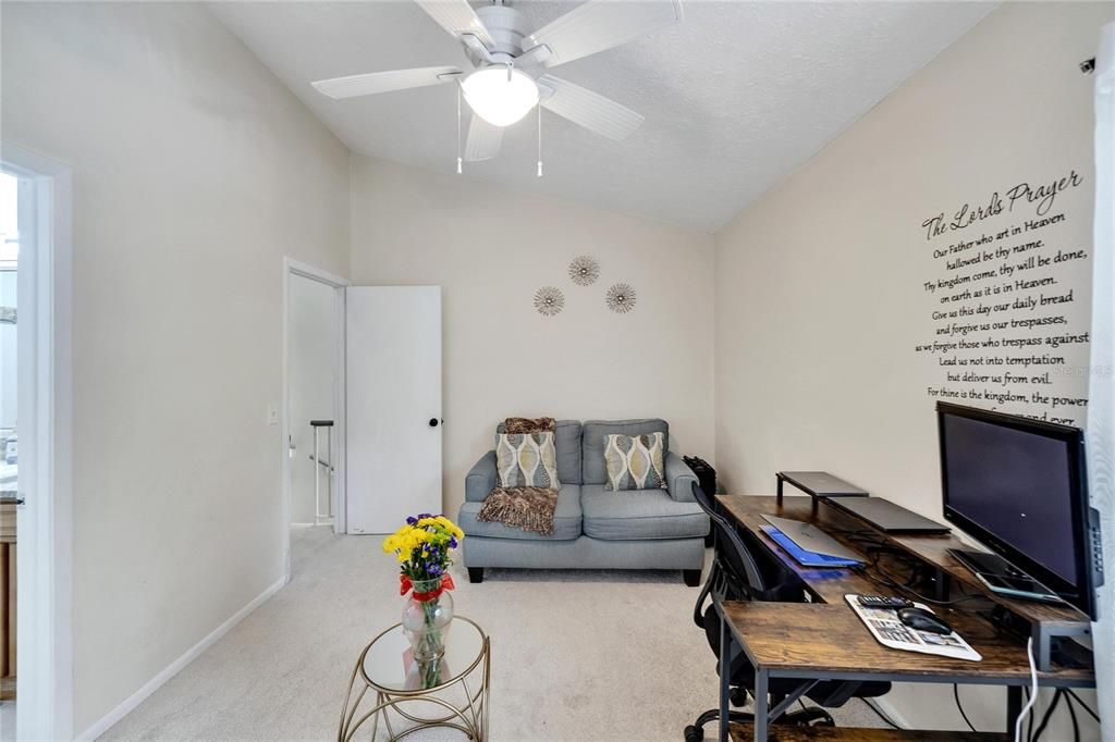 Active With Contract: $287,000 (3 beds, 2 baths, 1244 Square Feet)