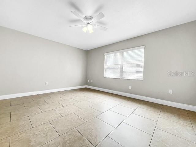 For Rent: $1,995 (3 beds, 2 baths, 1424 Square Feet)