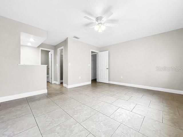 For Rent: $1,995 (3 beds, 2 baths, 1424 Square Feet)