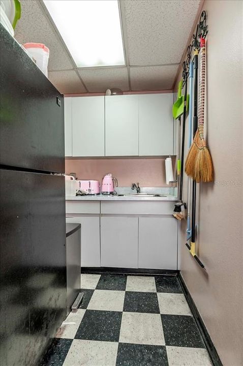 kitchenette