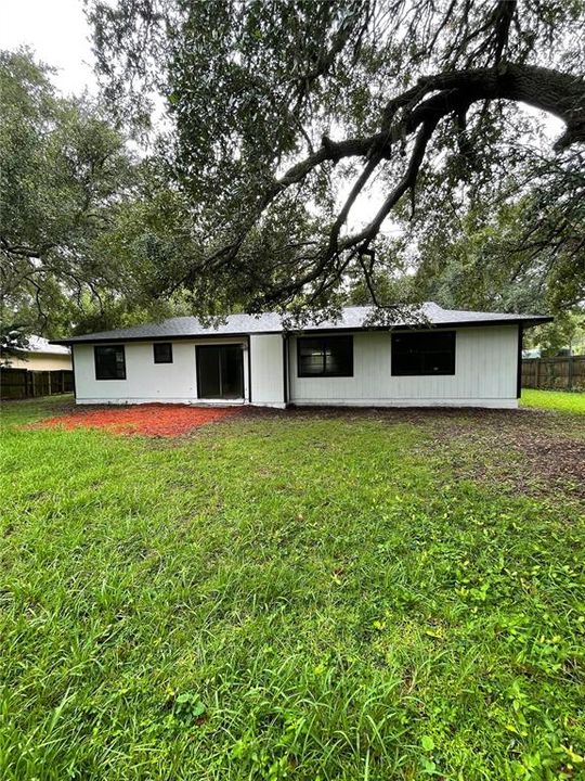 For Sale: $369,900 (3 beds, 2 baths, 1524 Square Feet)