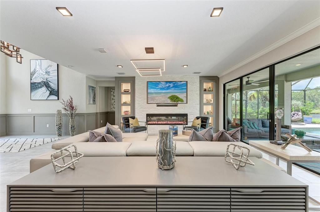 Active With Contract: $1,195,000 (5 beds, 4 baths, 4008 Square Feet)