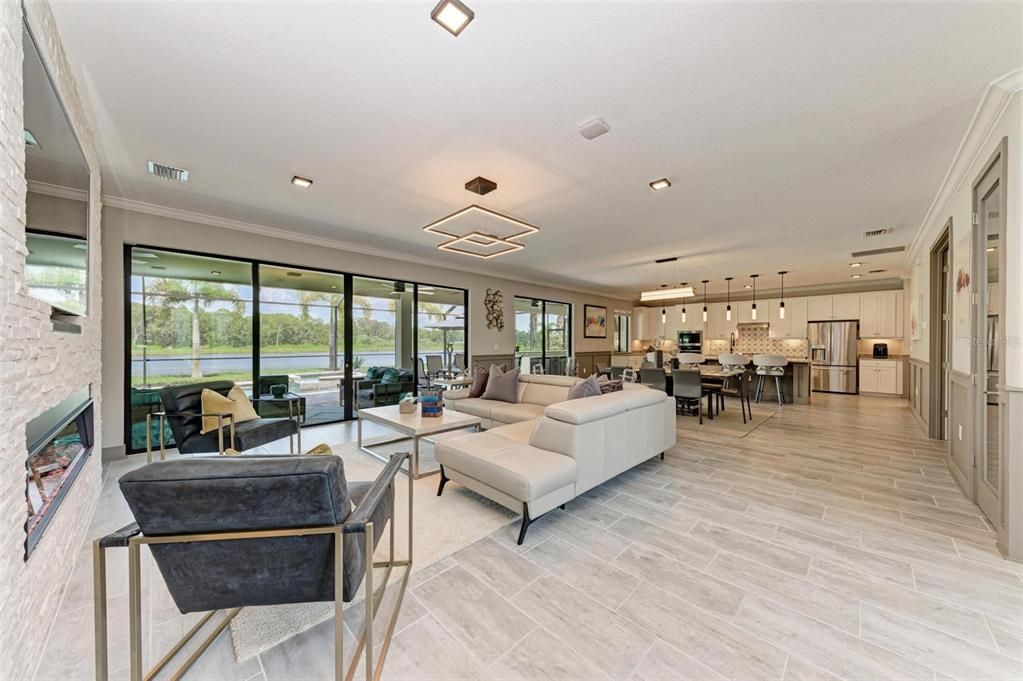 Active With Contract: $1,195,000 (5 beds, 4 baths, 4008 Square Feet)