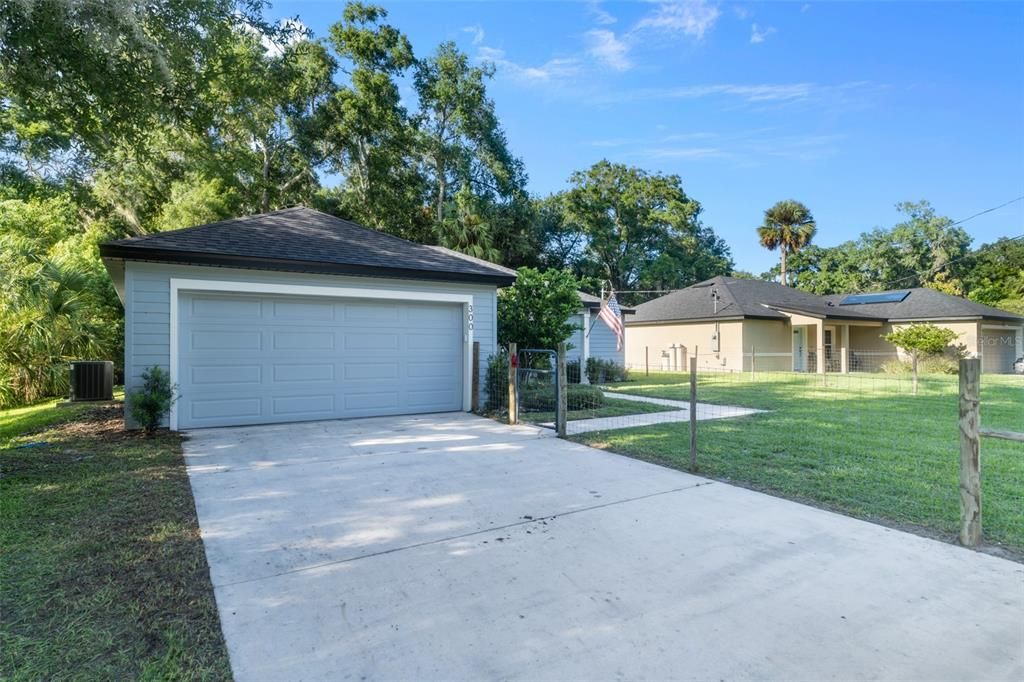 For Sale: $380,000 (3 beds, 2 baths, 1512 Square Feet)