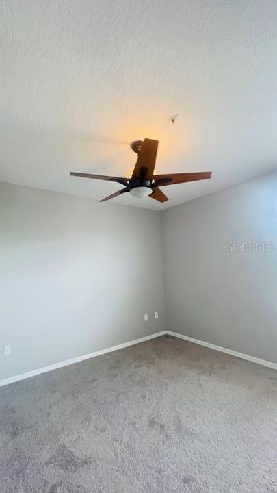 Active With Contract: $1,950 (3 beds, 2 baths, 1362 Square Feet)