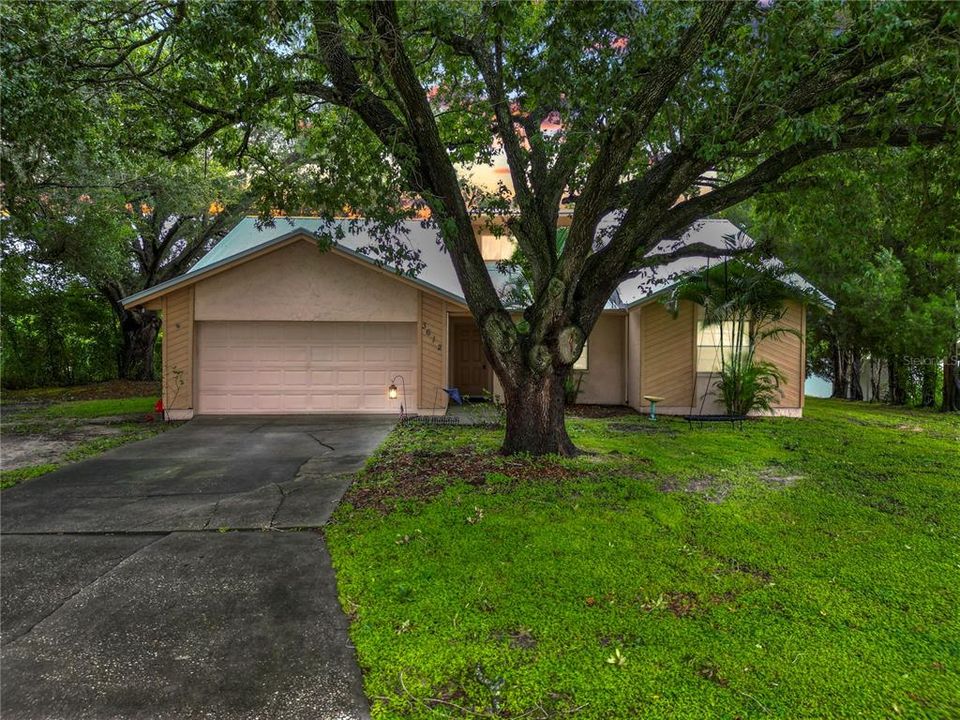 Active With Contract: $265,000 (3 beds, 2 baths, 1474 Square Feet)