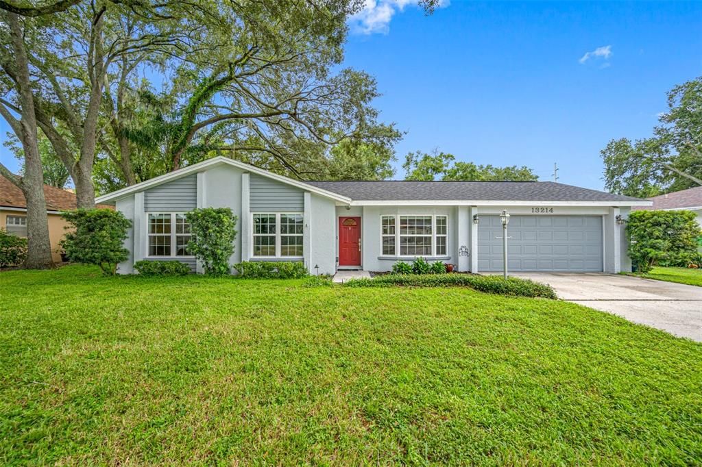 For Sale: $575,000 (3 beds, 2 baths, 1914 Square Feet)