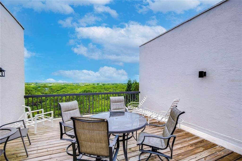 Roof-top balcony in the building