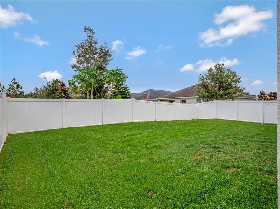 For Sale: $515,000 (3 beds, 2 baths, 1971 Square Feet)