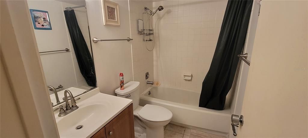 For Rent: $1,650 (2 beds, 2 baths, 897 Square Feet)