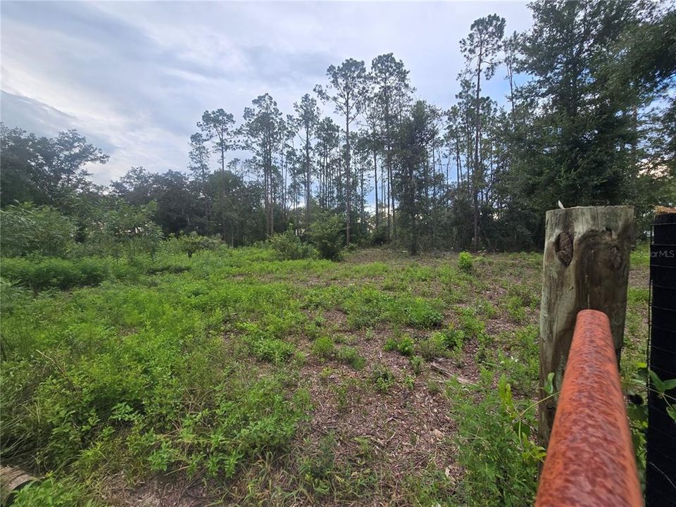 En Venta: $63,000 (2.05 acres)