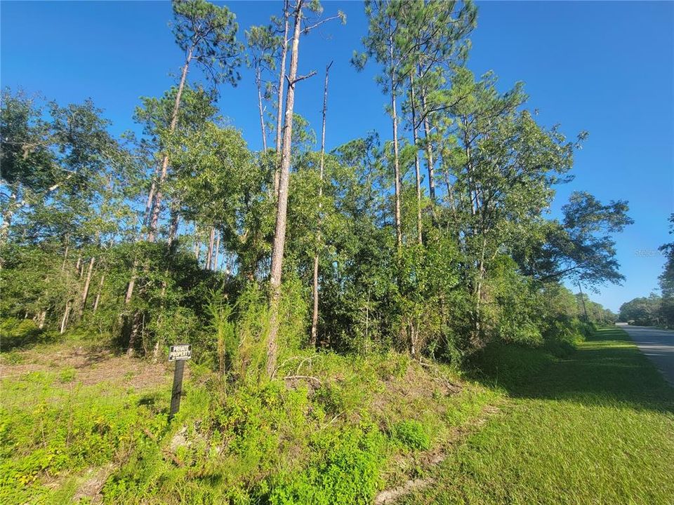 En Venta: $63,000 (2.05 acres)