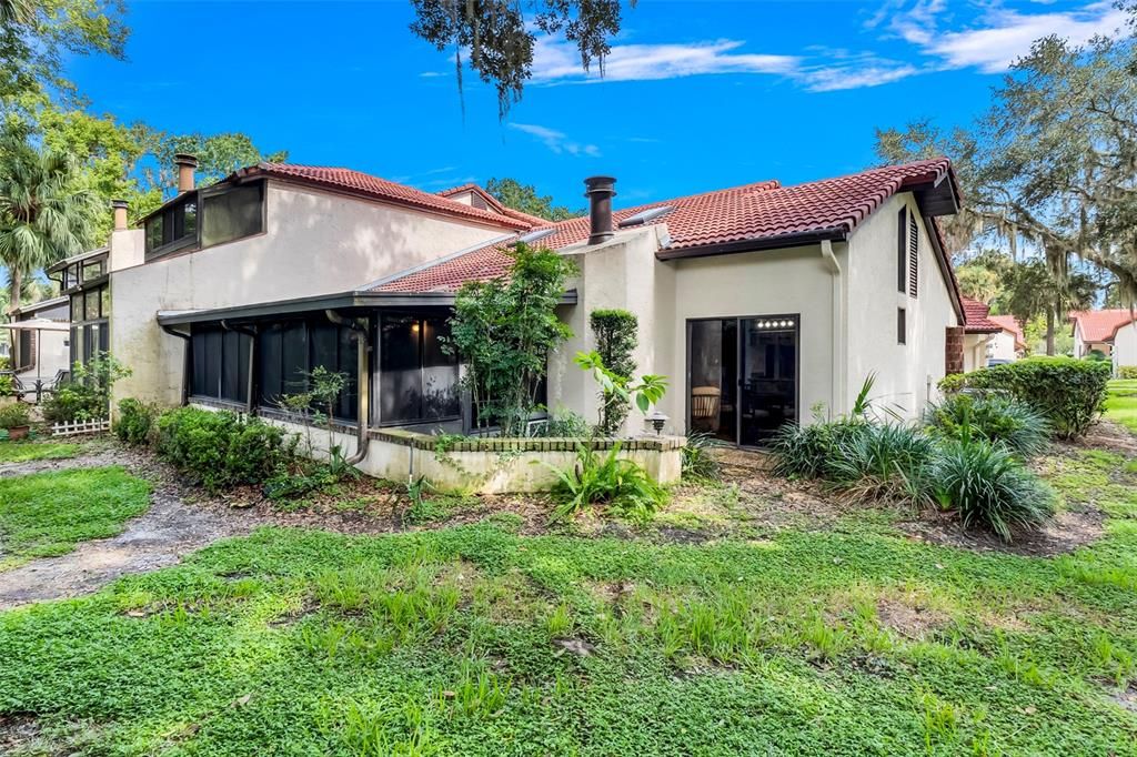 For Sale: $266,500 (3 beds, 2 baths, 1414 Square Feet)