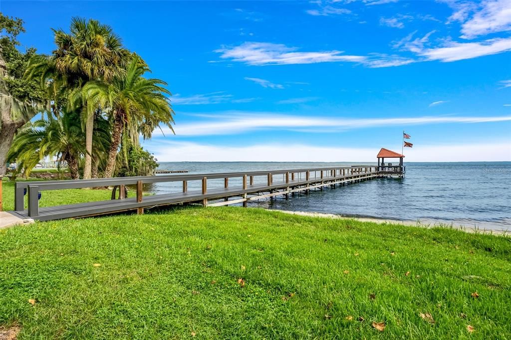 For Sale: $266,500 (3 beds, 2 baths, 1414 Square Feet)