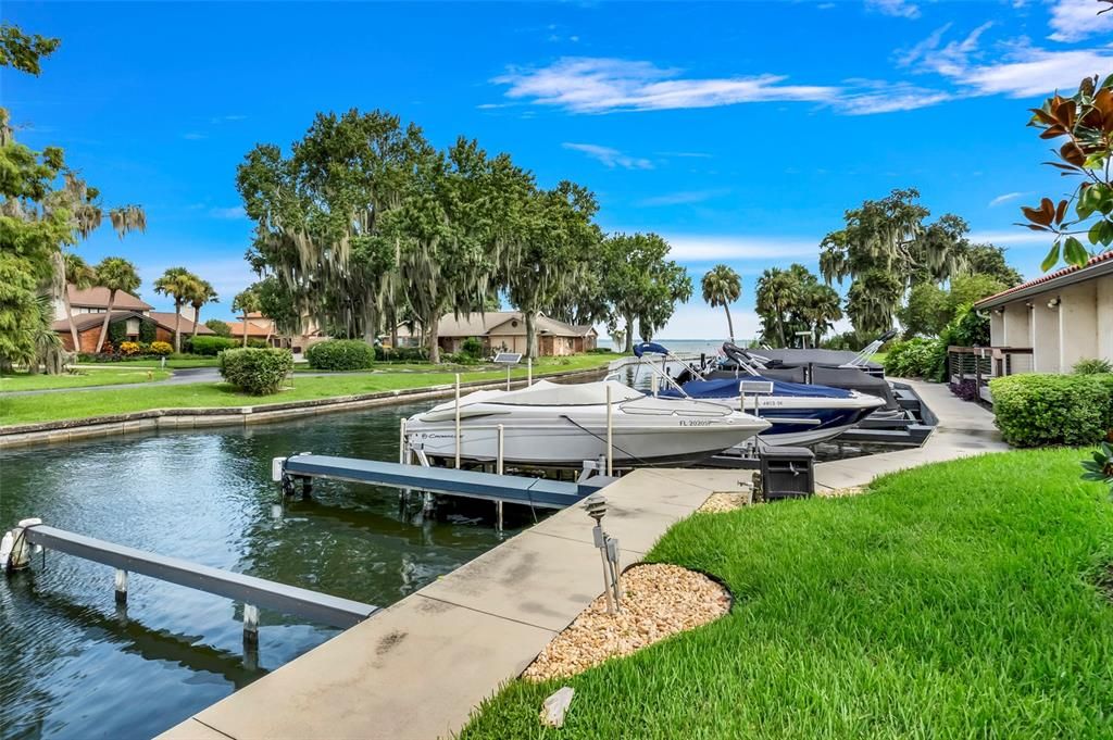 For Sale: $266,500 (3 beds, 2 baths, 1414 Square Feet)