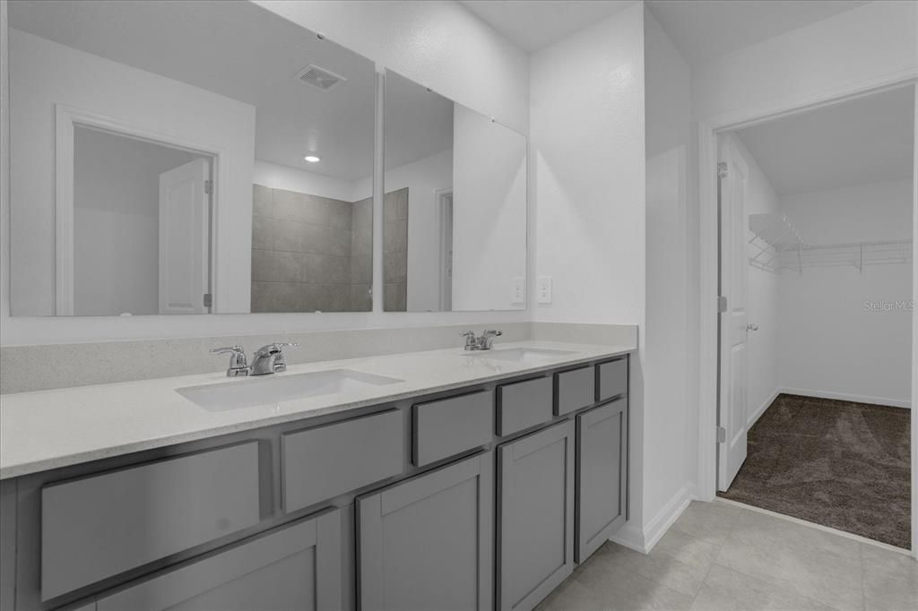 Active With Contract: $2,890 (4 beds, 2 baths, 2583 Square Feet)