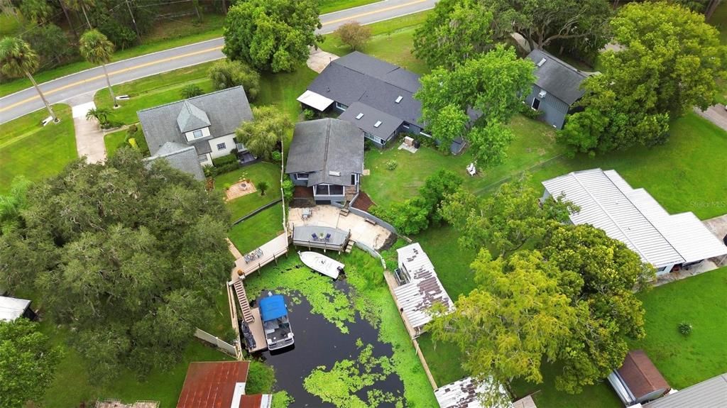 Corner lot with canal view