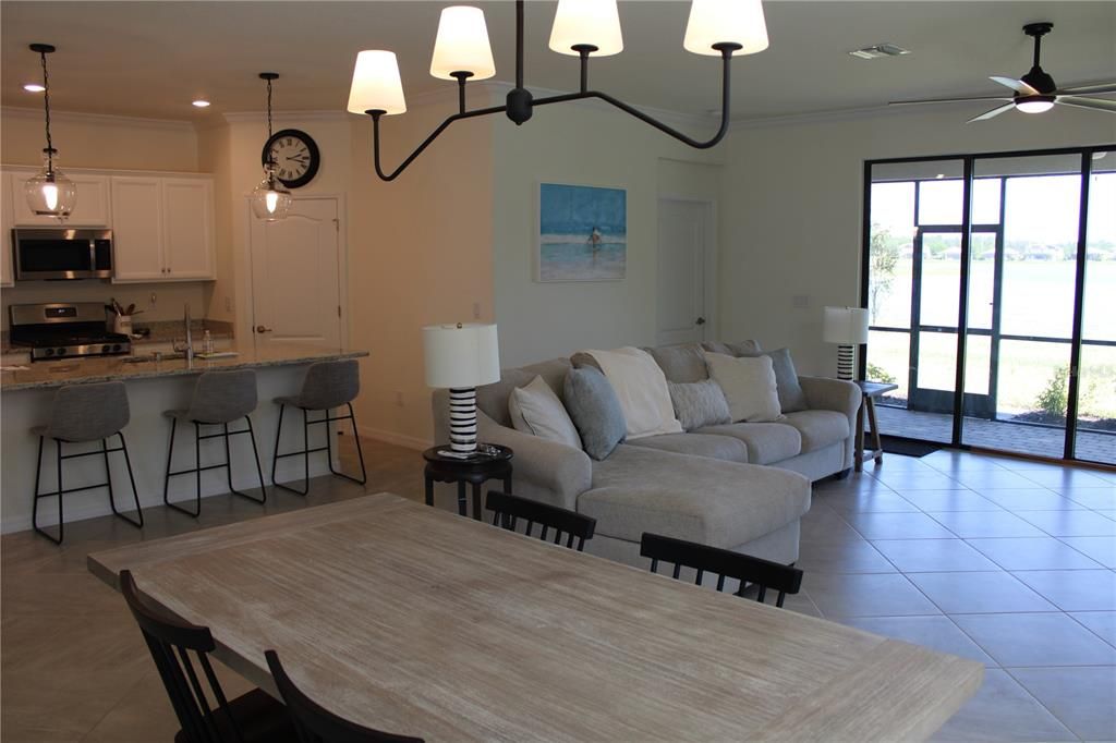 For Rent: $3,595 (3 beds, 3 baths, 1836 Square Feet)