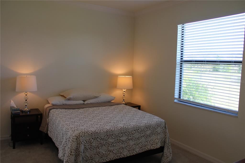 For Rent: $3,595 (3 beds, 3 baths, 1836 Square Feet)