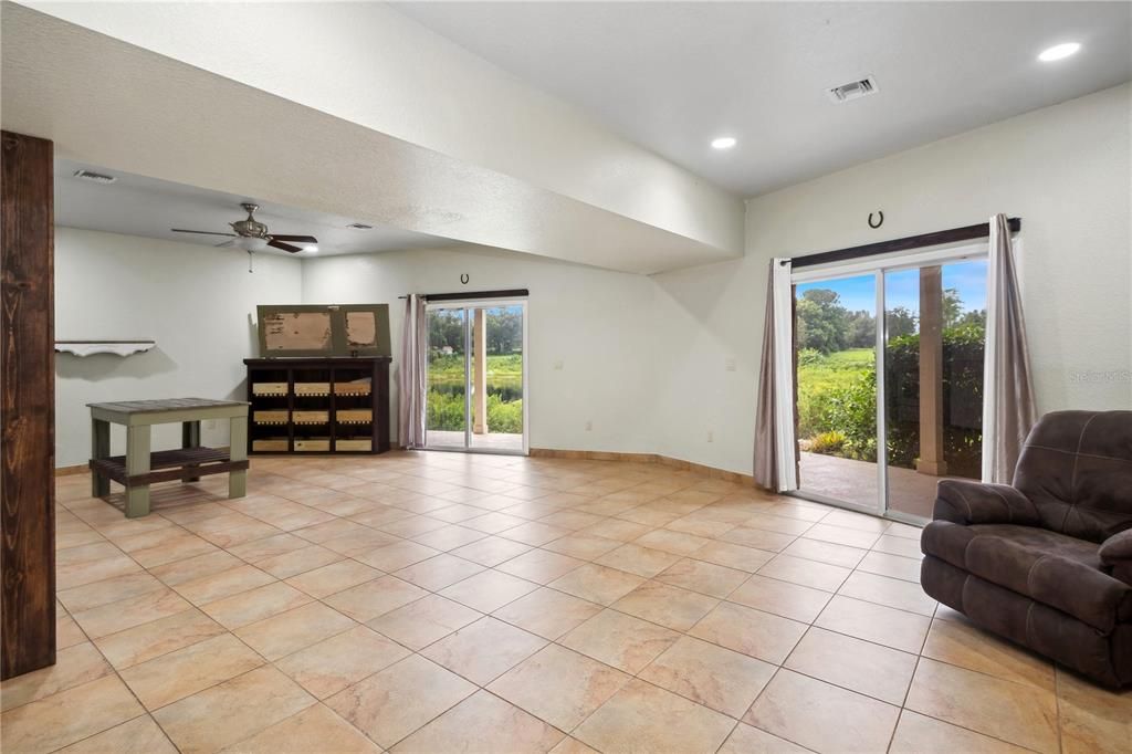 WALKOUT BASEMENT