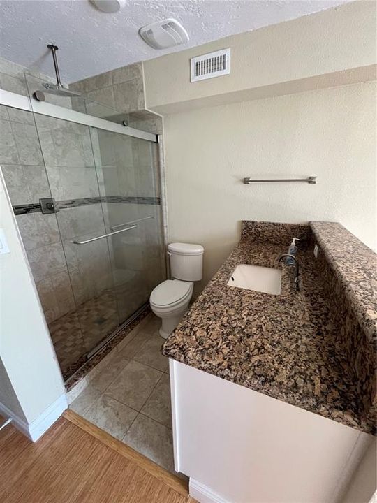 For Rent: $1,995 (2 beds, 2 baths, 626 Square Feet)