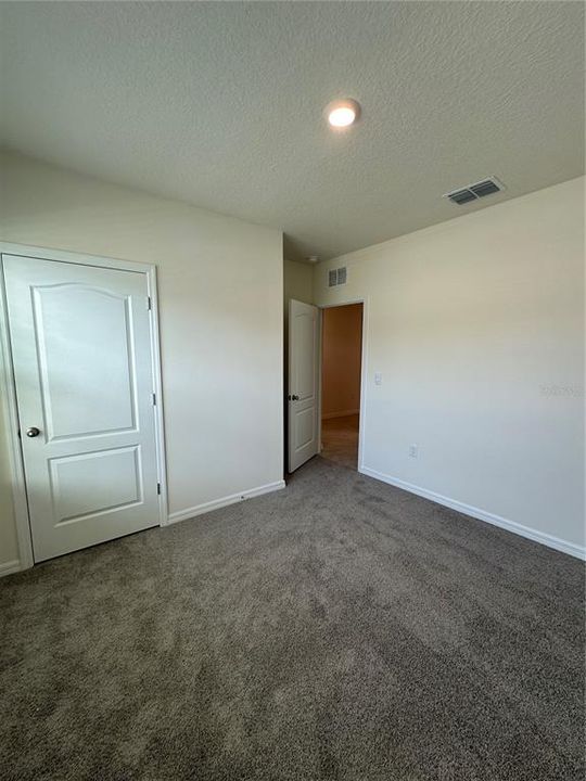 For Rent: $3,000 (4 beds, 2 baths, 1828 Square Feet)