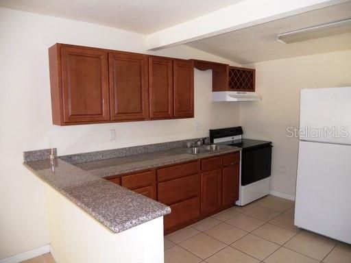 For Rent: $1,450 (2 beds, 2 baths, 780 Square Feet)