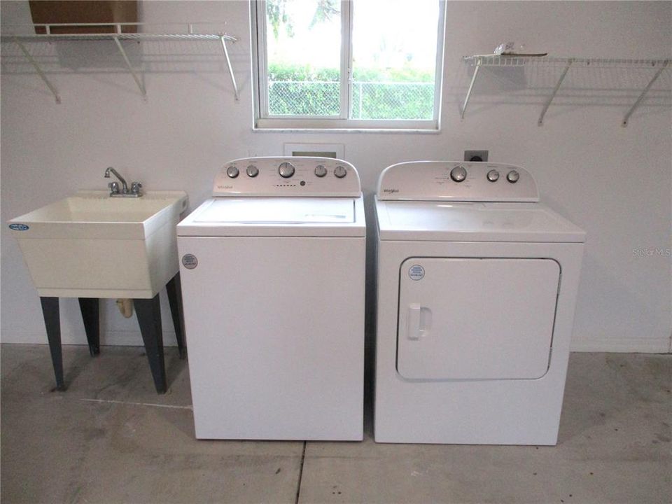 NEW WASHER/DRYER