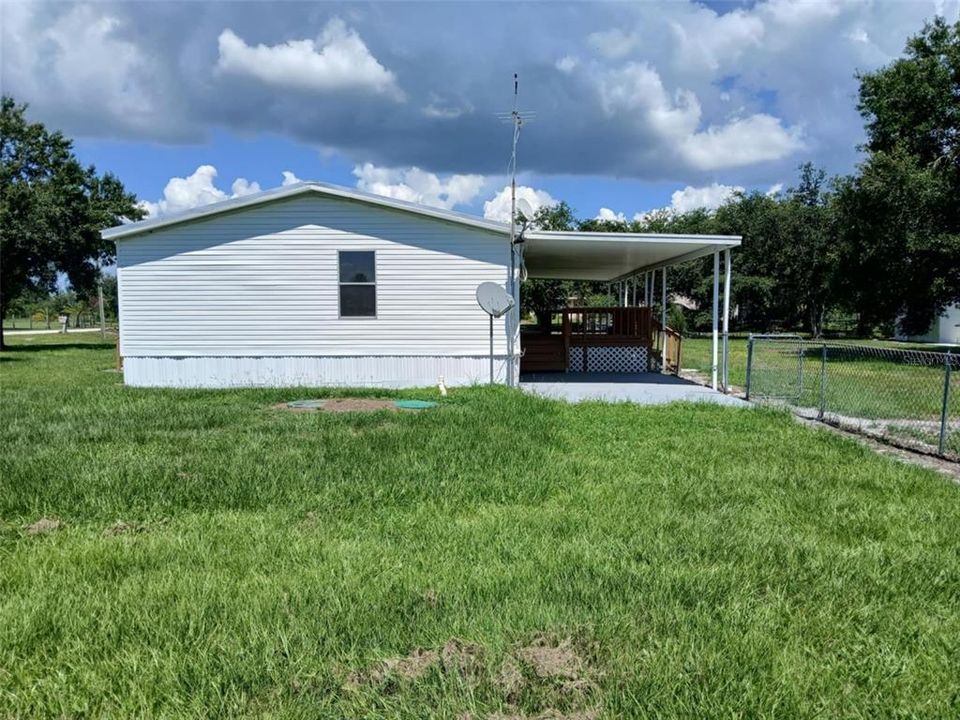 For Sale: $287,000 (3 beds, 2 baths, 1512 Square Feet)