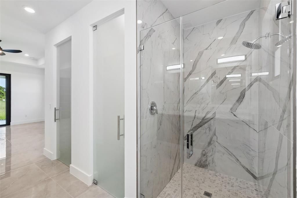 Activo con contrato: $399,999 (3 camas, 2 baños, 1796 Pies cuadrados)