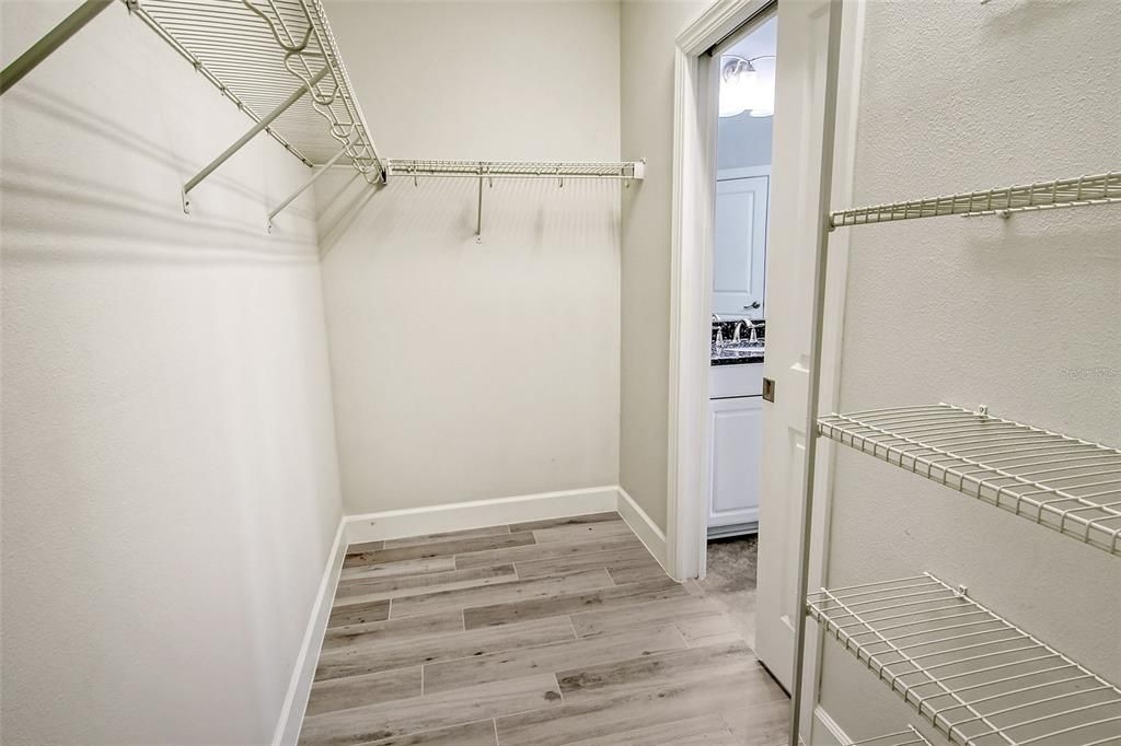 Active With Contract: $3,200 (2 beds, 2 baths, 1684 Square Feet)