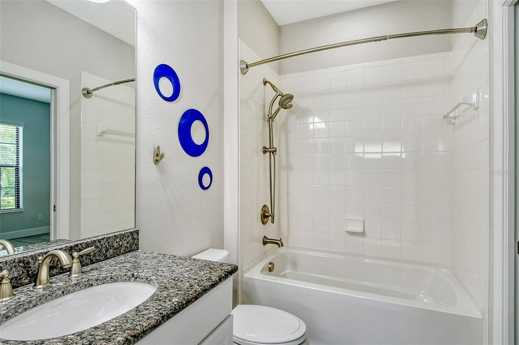 Active With Contract: $3,200 (2 beds, 2 baths, 1684 Square Feet)