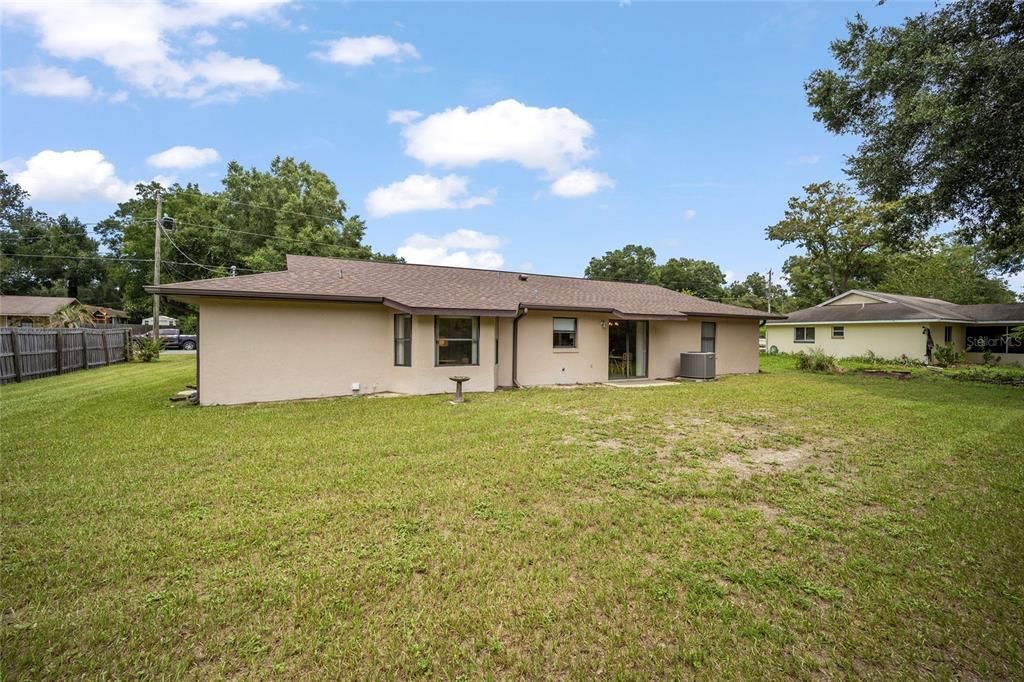 Active With Contract: $239,000 (3 beds, 2 baths, 1301 Square Feet)