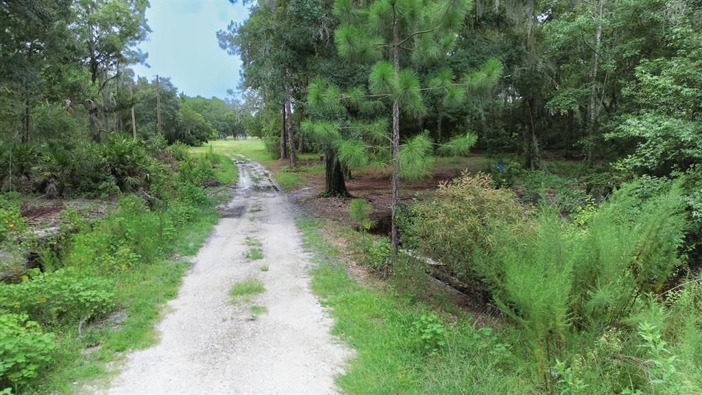 En Venta: $400,000 (10.28 acres)