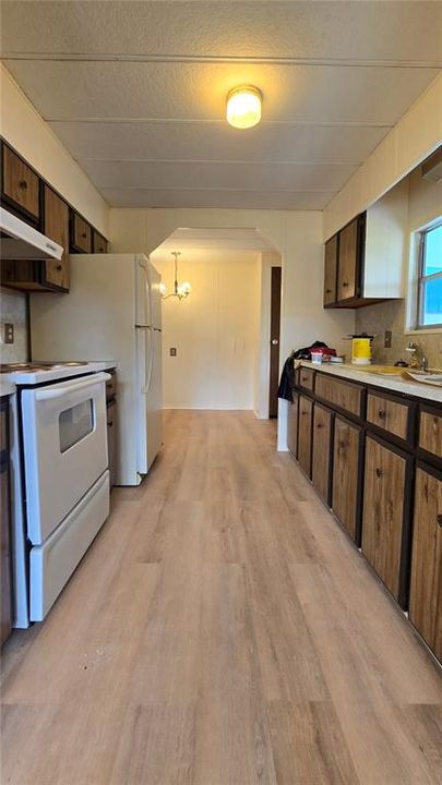 For Rent: $1,350 (2 beds, 2 baths, 1152 Square Feet)