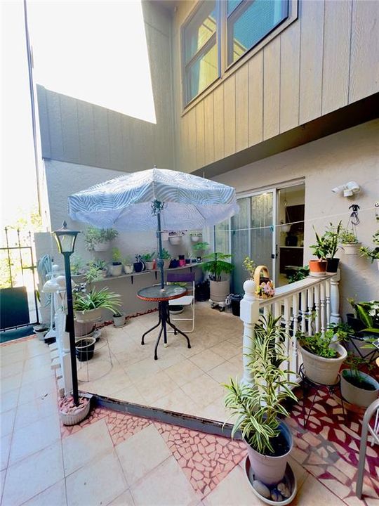 En Venta: $304,900 (3 camas, 2 baños, 1564 Pies cuadrados)