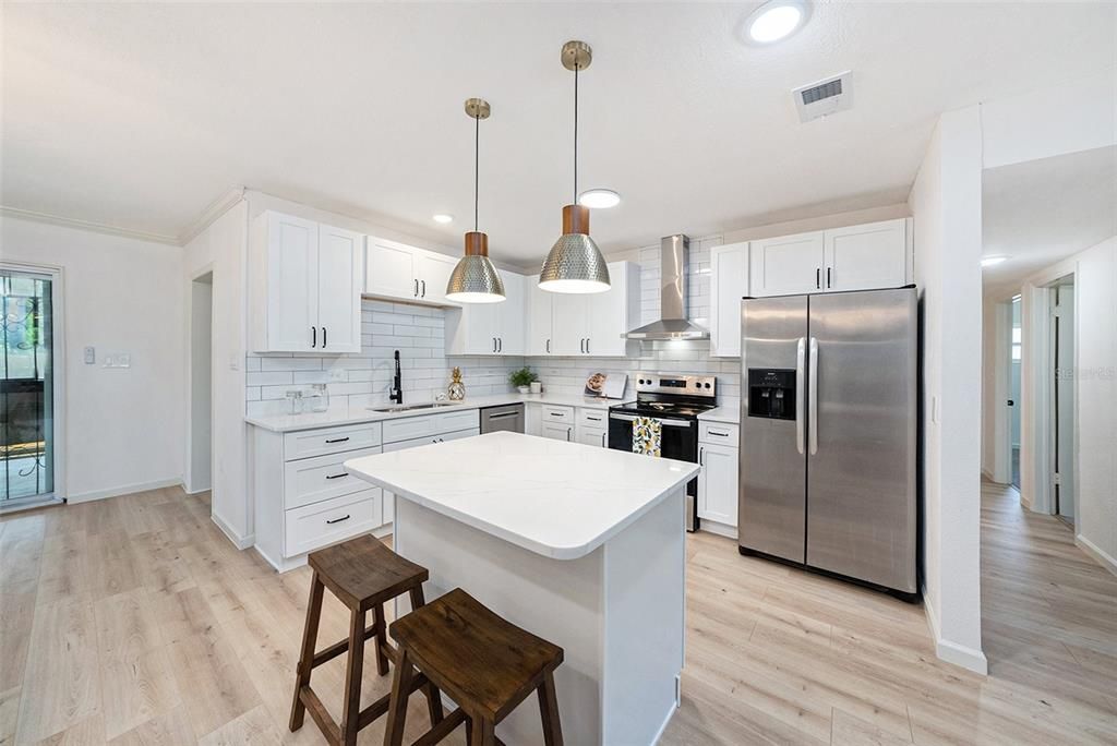 Active With Contract: $489,000 (4 beds, 2 baths, 2234 Square Feet)