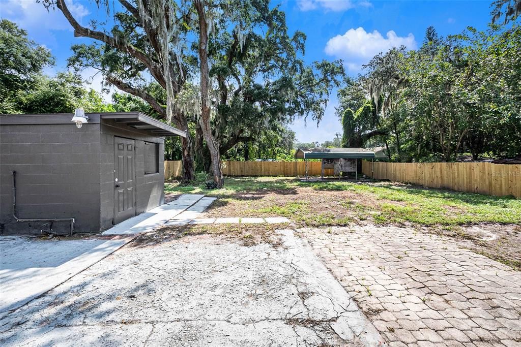 Active With Contract: $489,000 (4 beds, 2 baths, 2234 Square Feet)