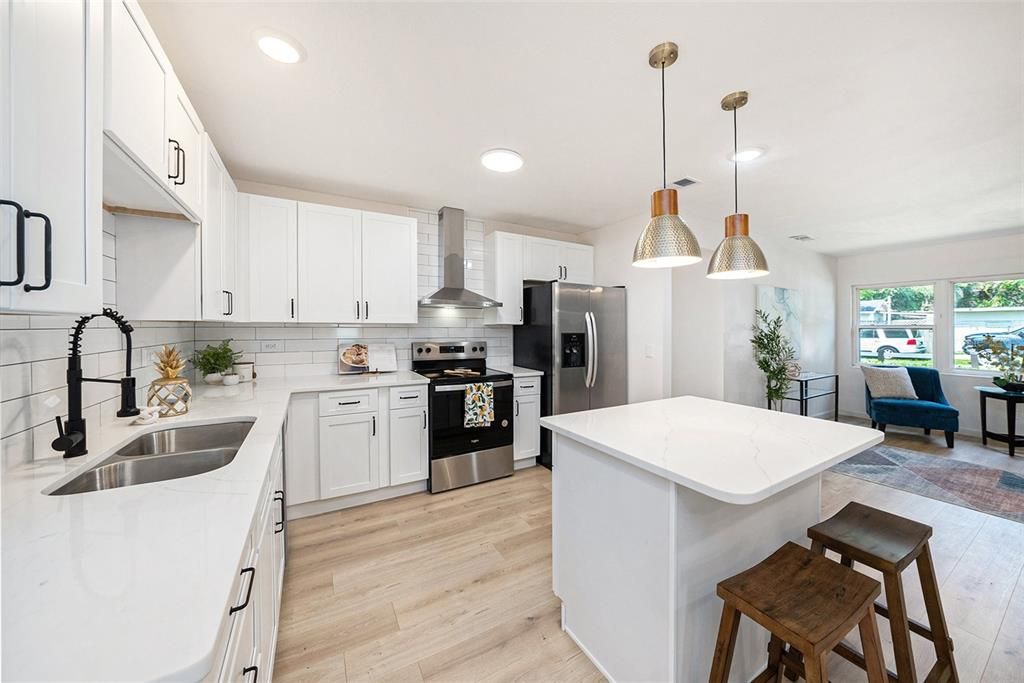 Active With Contract: $489,000 (4 beds, 2 baths, 2234 Square Feet)