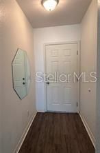 Active With Contract: $1,499 (2 beds, 2 baths, 996 Square Feet)