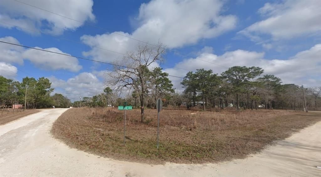 En Venta: $130,000 (2.50 acres)