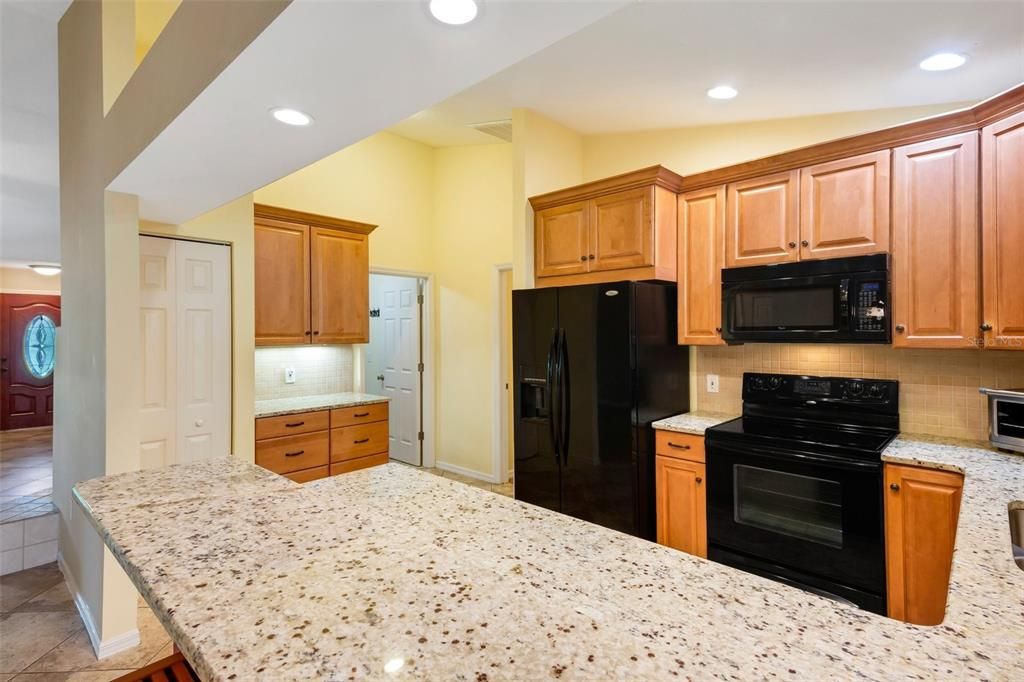 Active With Contract: $399,500 (3 beds, 2 baths, 1618 Square Feet)