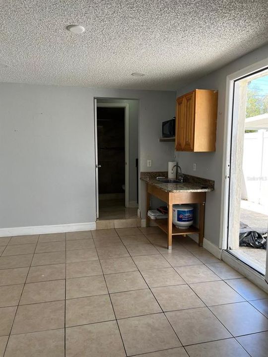 For Sale: $340,000 (4 beds, 2 baths, 1492 Square Feet)