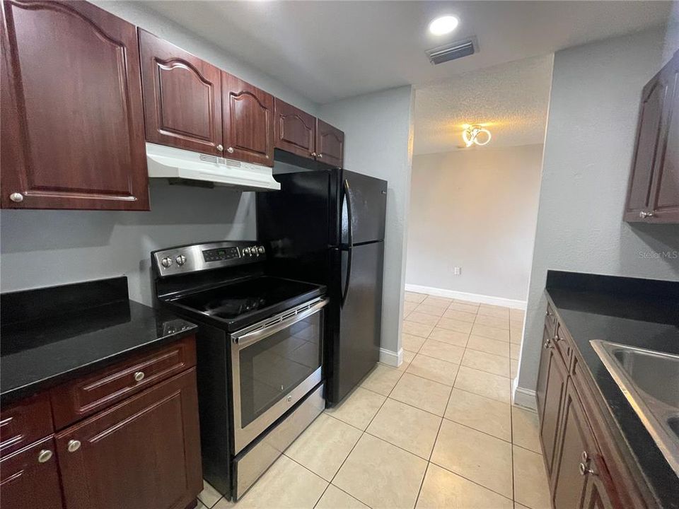 For Sale: $340,000 (4 beds, 2 baths, 1492 Square Feet)