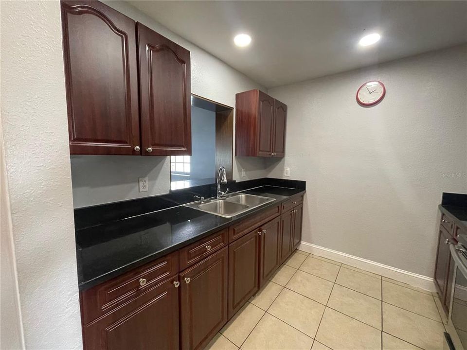 For Sale: $340,000 (4 beds, 2 baths, 1492 Square Feet)